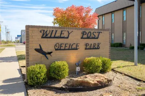 Bethany Office Buildings For Sale