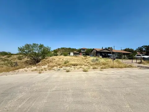 Residential Land in Eagle Pass