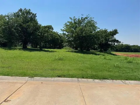 Residential Lot in Deer Ridge