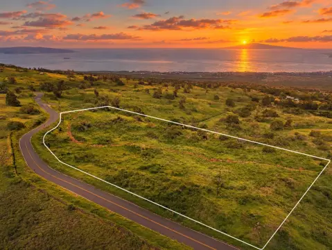 Agricultural Land with Ocean Views