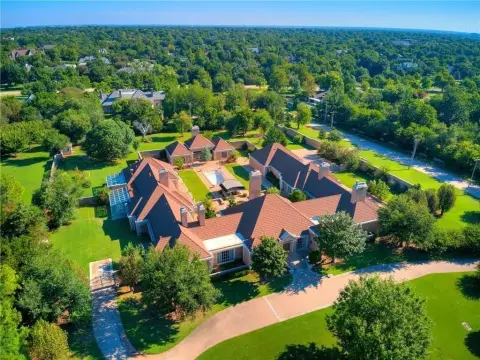 Nichols Hills Residential Land