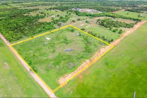 Residential Acreage in Washington, OK