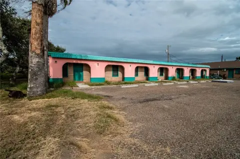 Motel with Owner’s House
