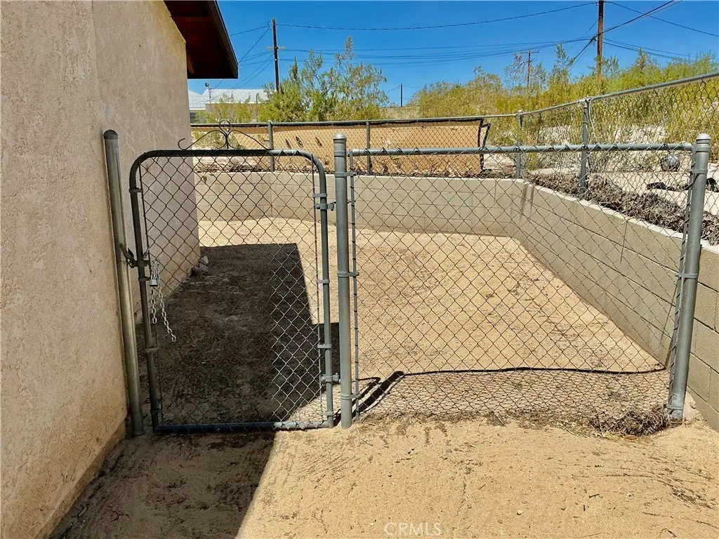 Picture 18