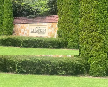 Residential Land in Fairburn, GA