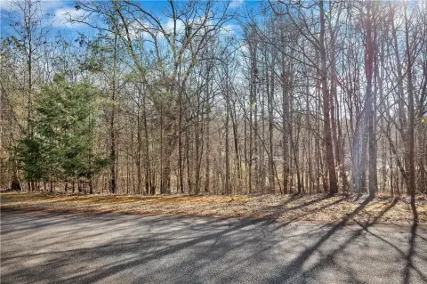 Residential Lot Near Lake Hartwell