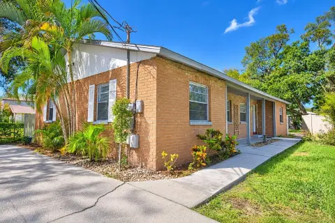 Renovated Duplex