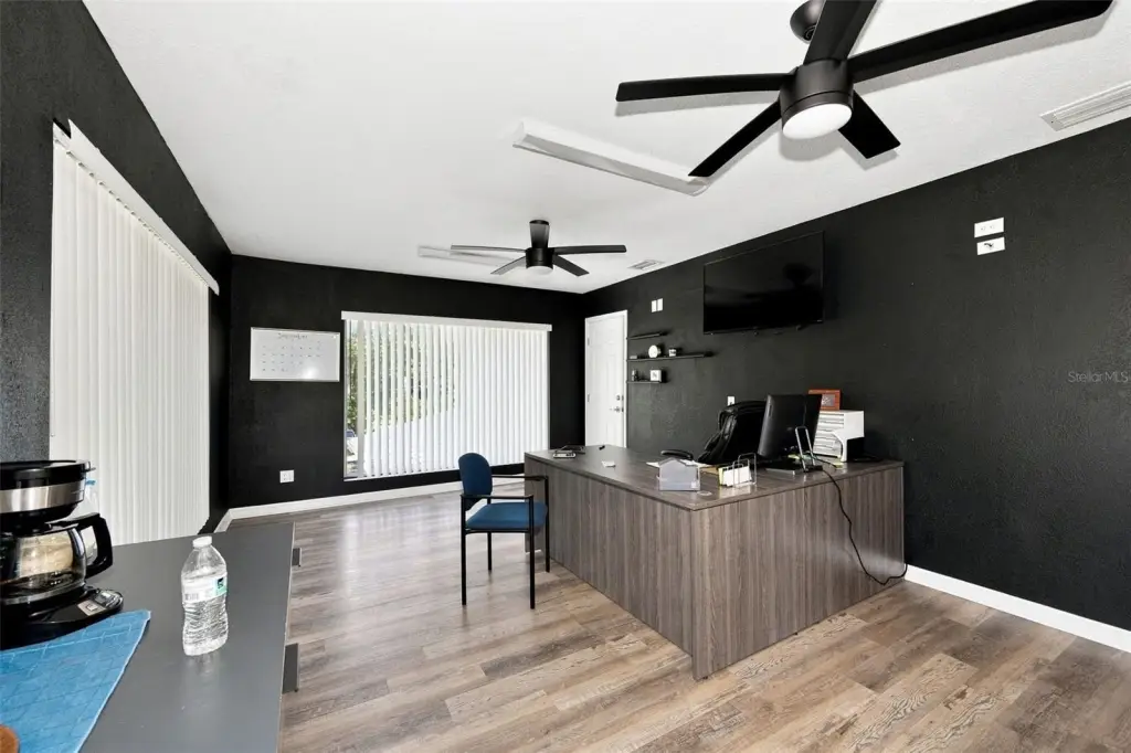 Picture 8