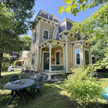 Victorian Duplex with Turret Room