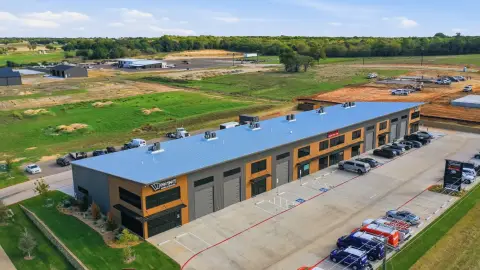 7-Suite Mixed-Use Property