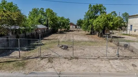 Eagle Pass Residential Multi-Family Lot