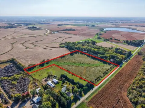 Scenic Land Parcel Near Rochester