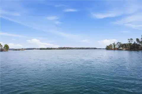 Lake Keowee Waterfront Lot