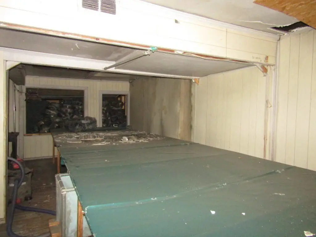Picture 30