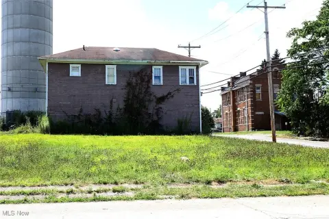 Steubenville, OH Corner Lot