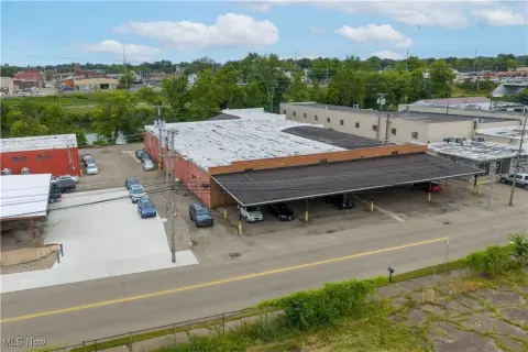Industrial Building in Dover, Ohio