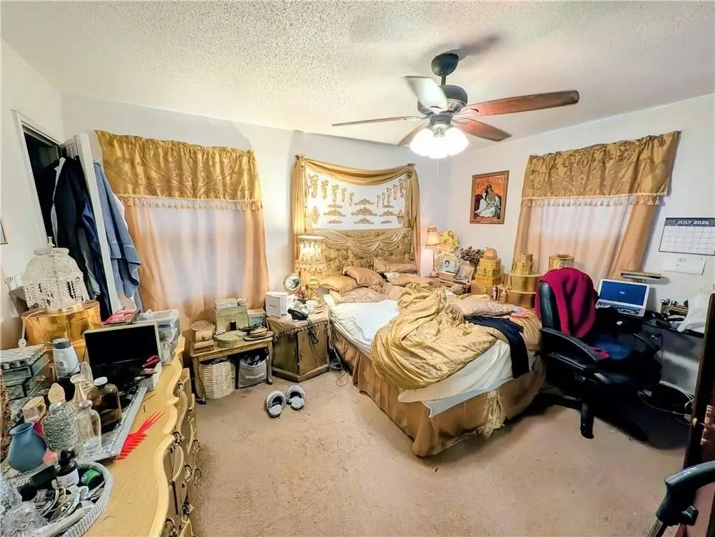 Picture 10