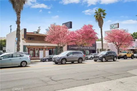Sherman Oaks Commercial Space Available