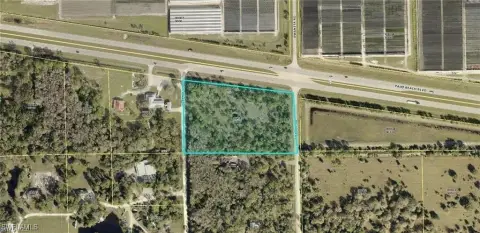 Land with Road Frontage in Alva