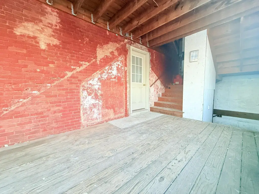 Picture 16