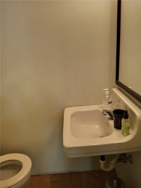 Picture 8