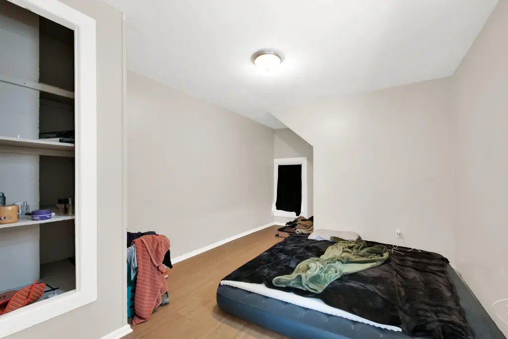 Picture 8