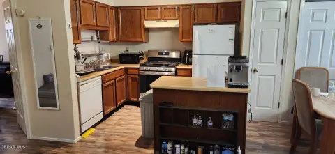 El Paso Duplex with Garages