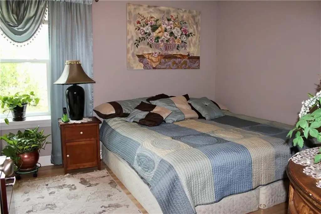 Picture 8