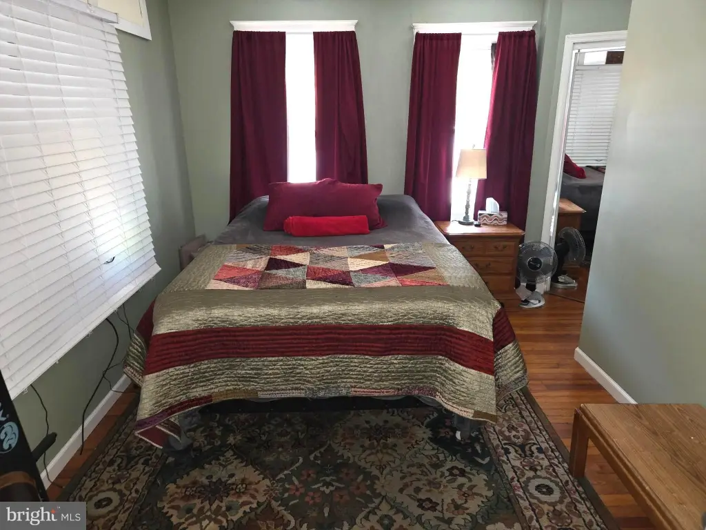 Picture 16