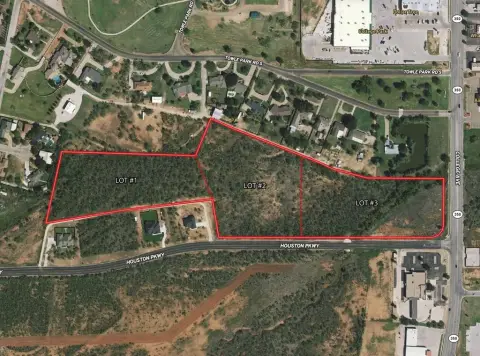 Residential Land in Snyder, TX