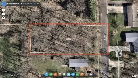 Wooded Lot in Barberton, OH