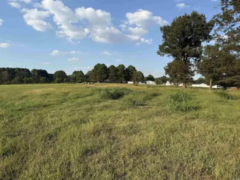 Jonesboro Acreage Ready to Build