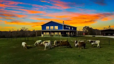 Texas Ranch with Barndominium