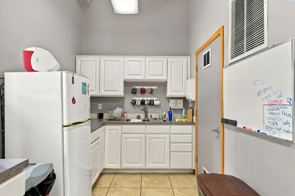 Picture 24