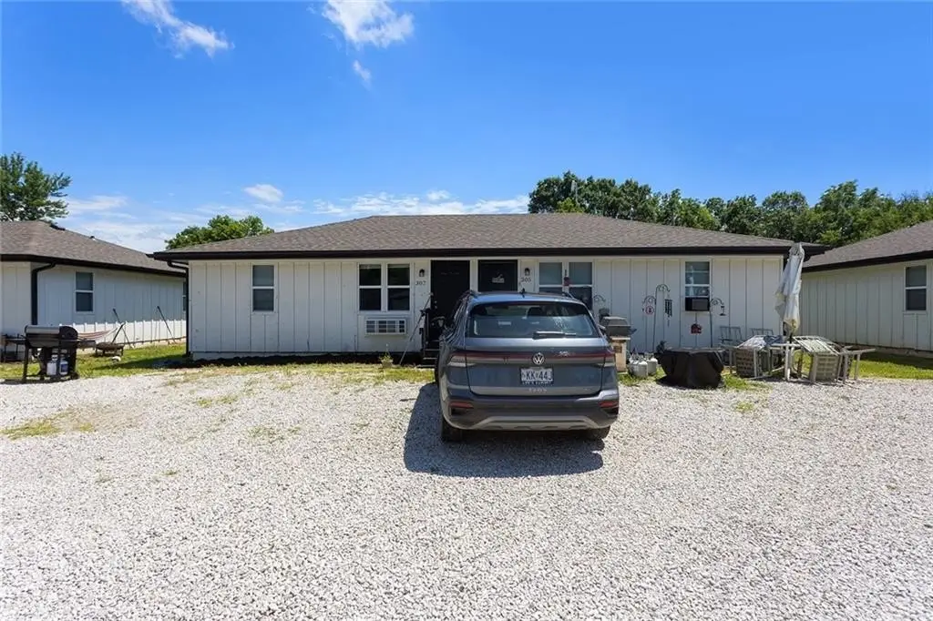Picture 16