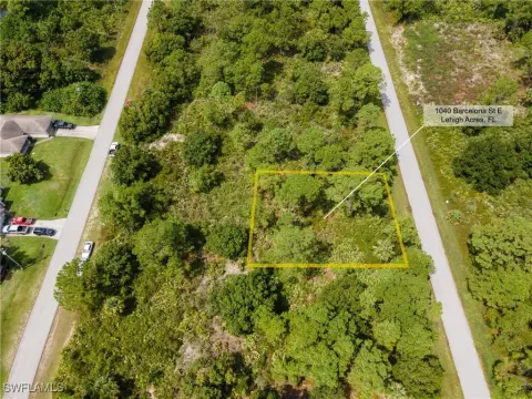 Quarter-Acre Lot in Lehigh Acres