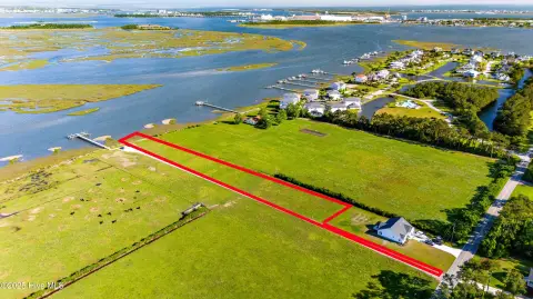 Waterfront Lot on Intracoastal Waterway