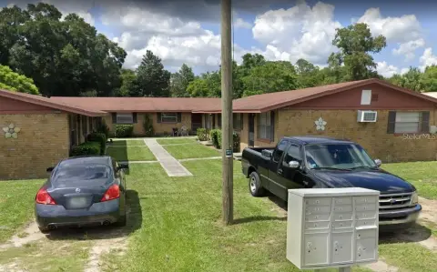 Thonotosassa Duplex Investment Opportunity