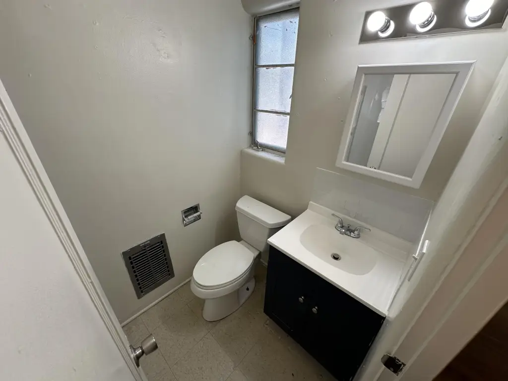 Picture 37