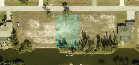 Waterfront Lot in Cape Coral