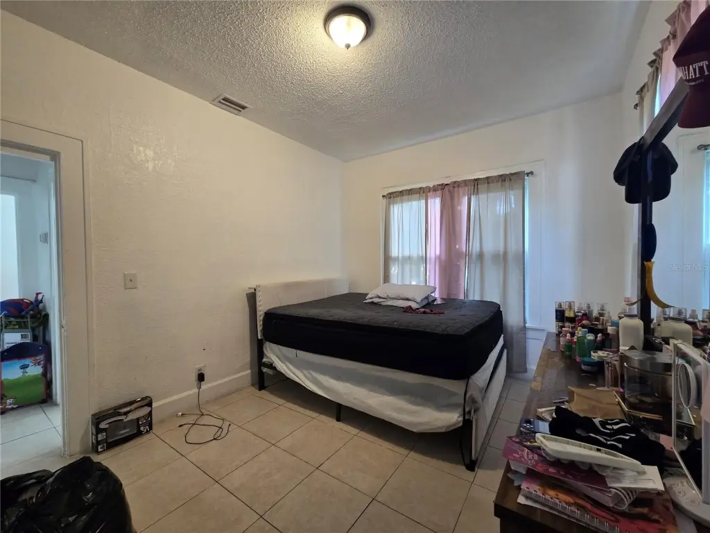 Picture 27