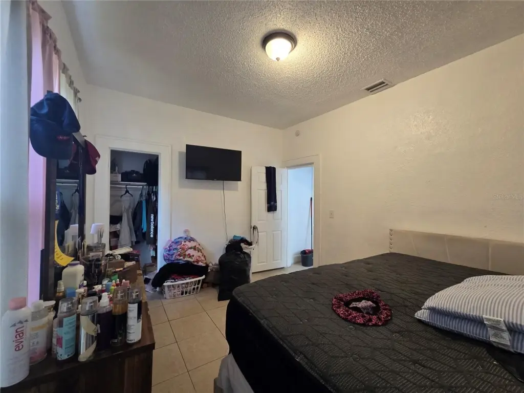 Picture 28