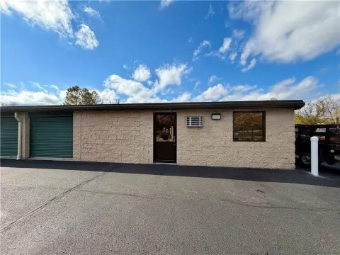 Office Unit with Attached Garage