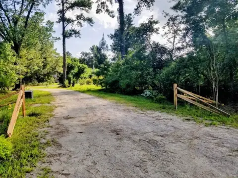 Ridgeville 15-Acre Country Lot