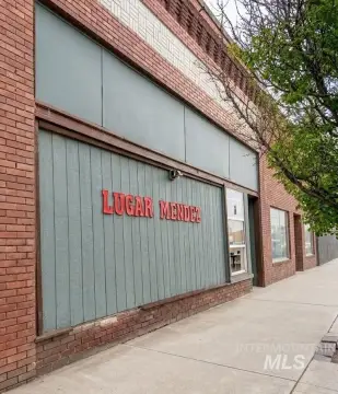 Retail Storefront with Partial Basement
