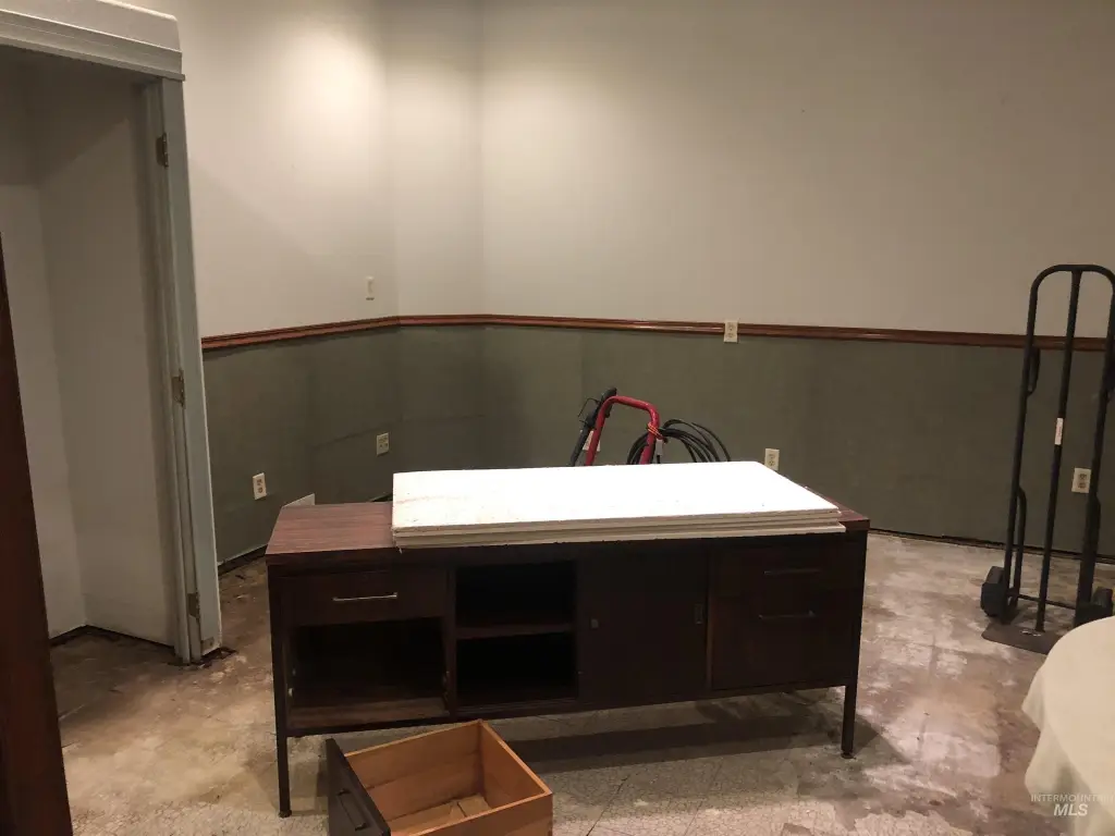 Picture 27