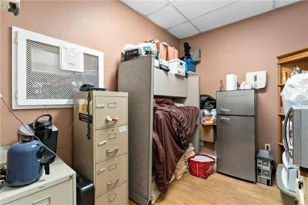 Picture 19
