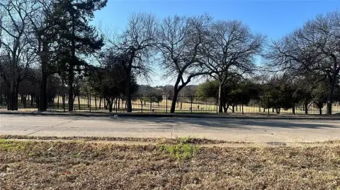 Oversized Lot with Nature Views