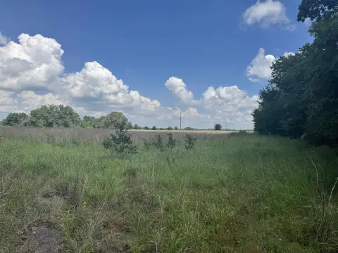 Expansive Rural Acreage Near River