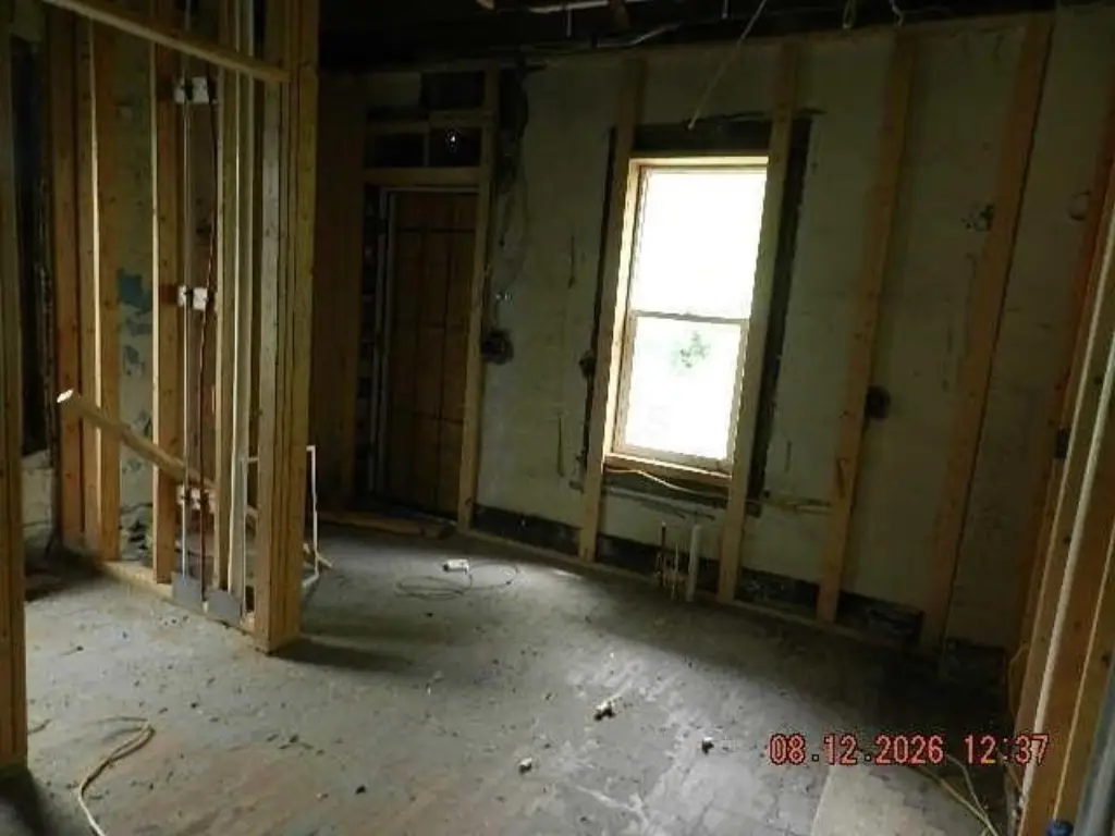 Picture 16